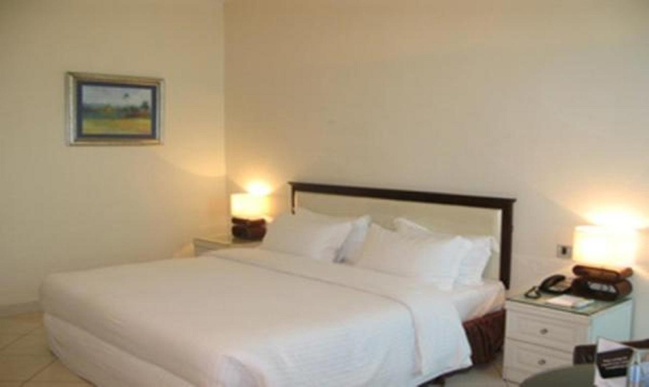 Golden Royale Hotel Enugu Exterior photo