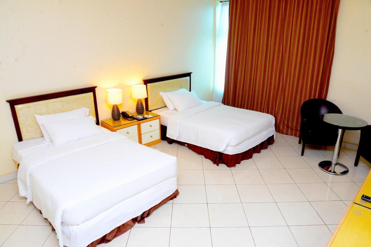 Golden Royale Hotel Enugu Exterior photo