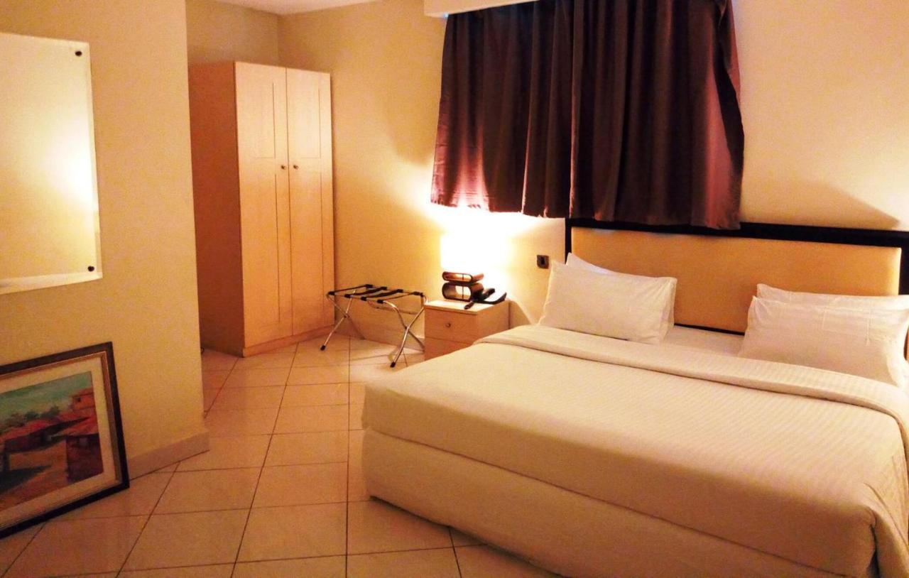 Golden Royale Hotel Enugu Exterior photo