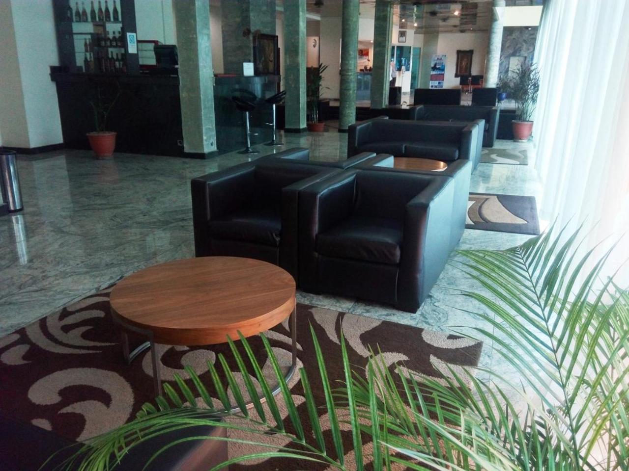 Golden Royale Hotel Enugu Exterior photo